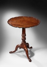 A George III period mahogany pie-crust top tripod table.